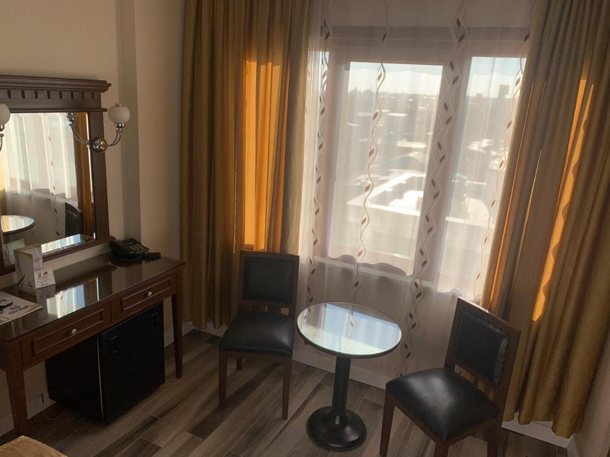 Kecik Hotel Istanbul Exterior foto